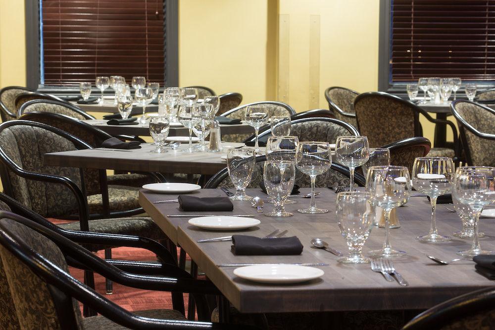 The Frobisher Inn Икалуит Екстериор снимка