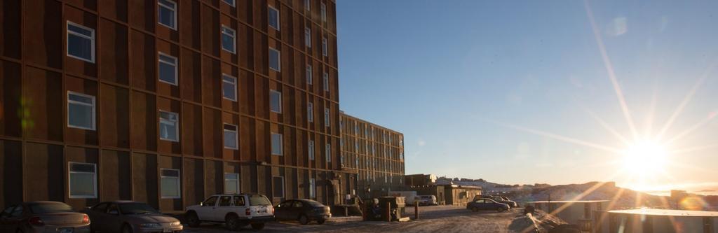 The Frobisher Inn Икалуит Екстериор снимка